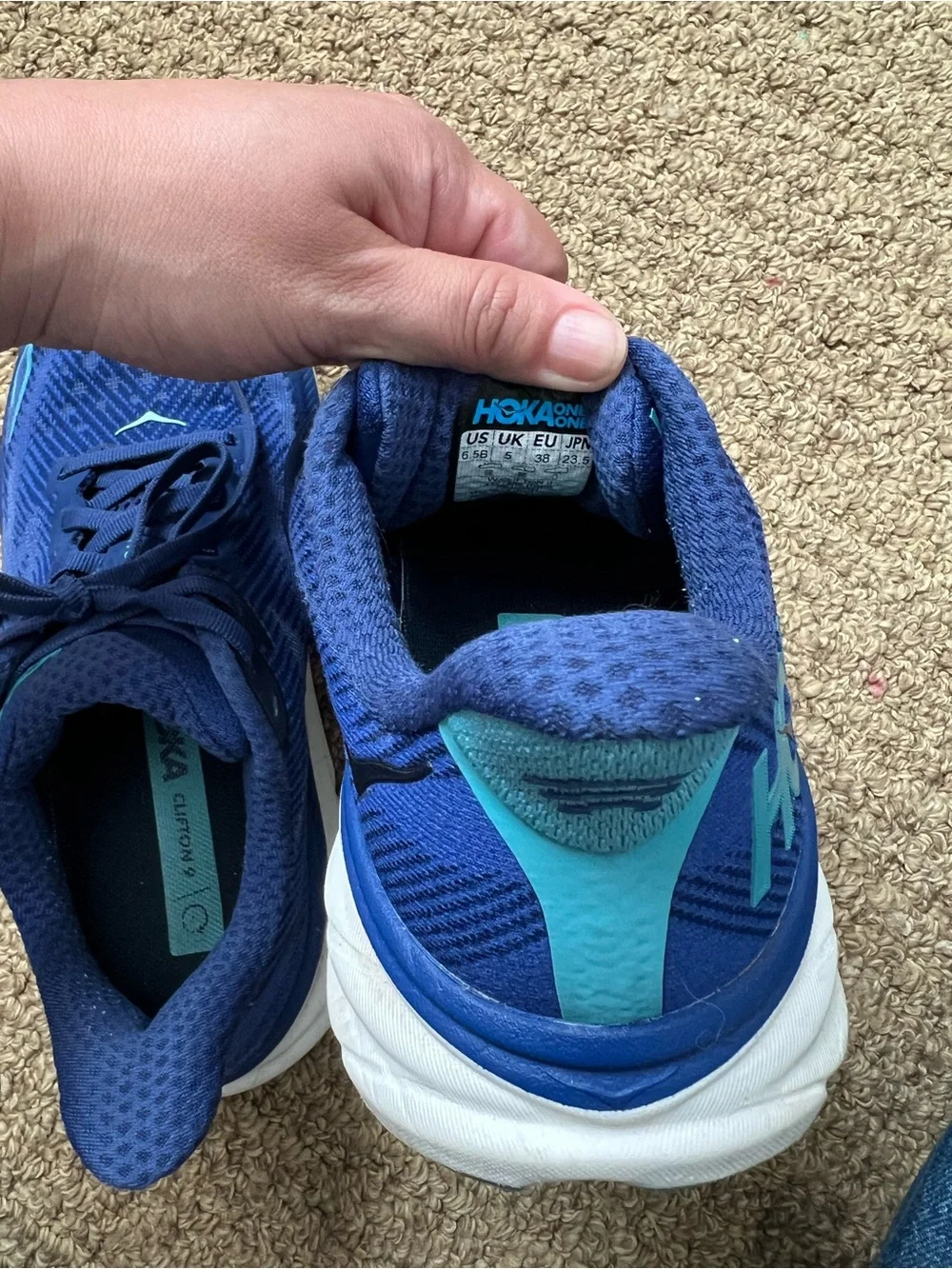 Hoka Clifton 9 running shoes